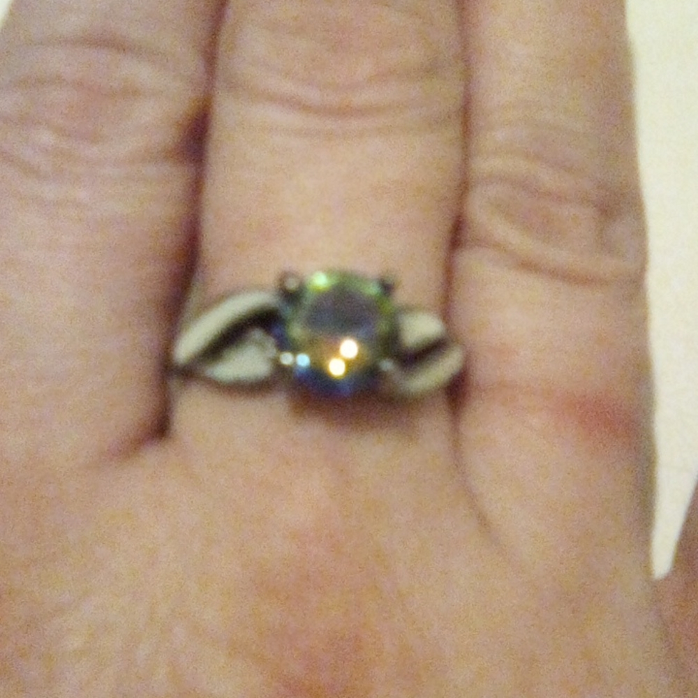 Ring - Picture 9 of 13